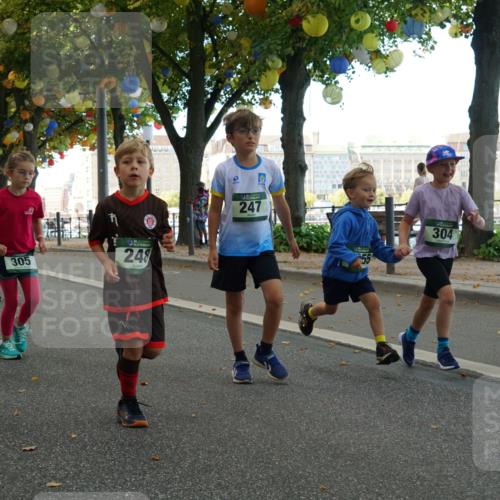 07.09.2025 - BARMER Alsterlauf Yannick Fuchs http://msf.ph/oto/8830166 07.09.2025 10:49:34 Laufen 249, 305, 248, 247, 304, 111 meine-sportfotos.de