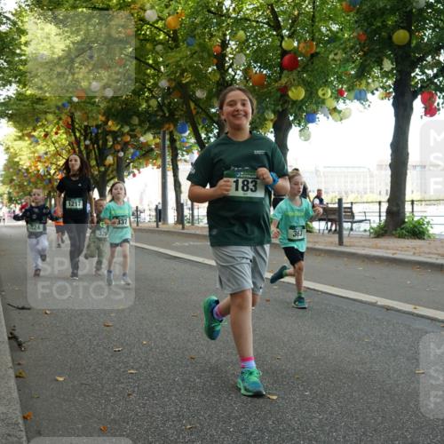 07.09.2025 - BARMER Alsterlauf Yannick Fuchs http://msf.ph/oto/8830214 07.09.2025 10:49:47 Laufen 324, 1217, 183, 363 meine-sportfotos.de