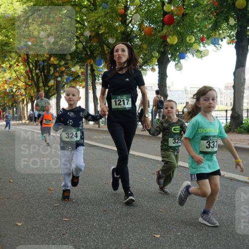 07.09.2025 - BARMER Alsterlauf Yannick Fuchs http://msf.ph/oto/8830223 07.09.2025 10:49:49 Laufen 353, 324, 1217, 325, 136, 337 meine-sportfotos.de