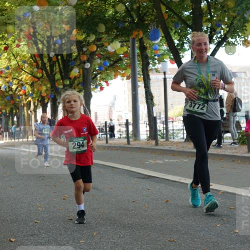 07.09.2025 - BARMER Alsterlauf Yannick Fuchs http://msf.ph/oto/8830239 07.09.2025 10:49:52 Laufen 808, 294, 3772, 2, 353 meine-sportfotos.de