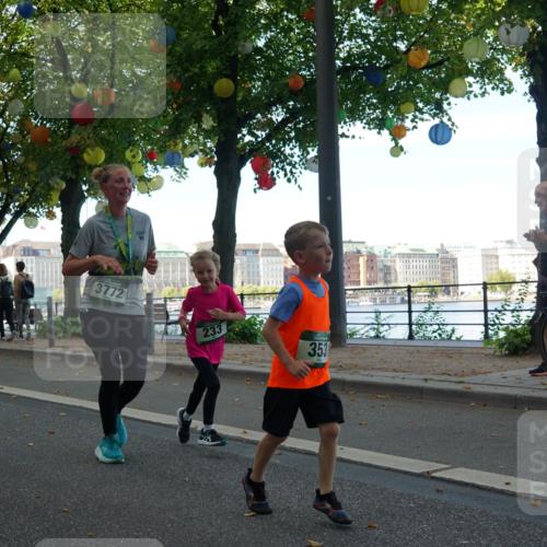 07.09.2025 - BARMER Alsterlauf Yannick Fuchs http://msf.ph/oto/8830243 07.09.2025 10:49:53 Laufen 294, 3772, 233, 353, 4, 4 meine-sportfotos.de