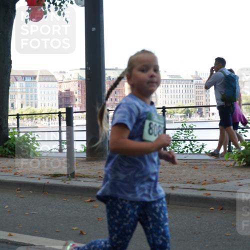 07.09.2025 - BARMER Alsterlauf Yannick Fuchs http://msf.ph/oto/8830261 07.09.2025 10:49:58 Laufen 808 meine-sportfotos.de