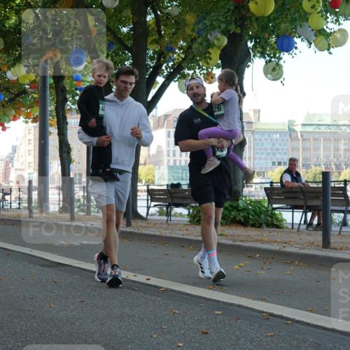 07.09.2025 - BARMER Alsterlauf Yannick Fuchs http://msf.ph/oto/8830266 07.09.2025 10:50:20 Laufen 4644, 277, 26 meine-sportfotos.de