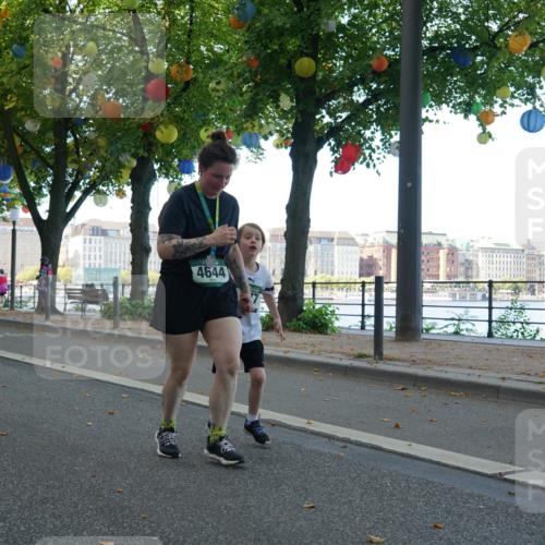 07.09.2025 - BARMER Alsterlauf Yannick Fuchs http://msf.ph/oto/8830282 07.09.2025 10:50:25 Laufen 4644 meine-sportfotos.de