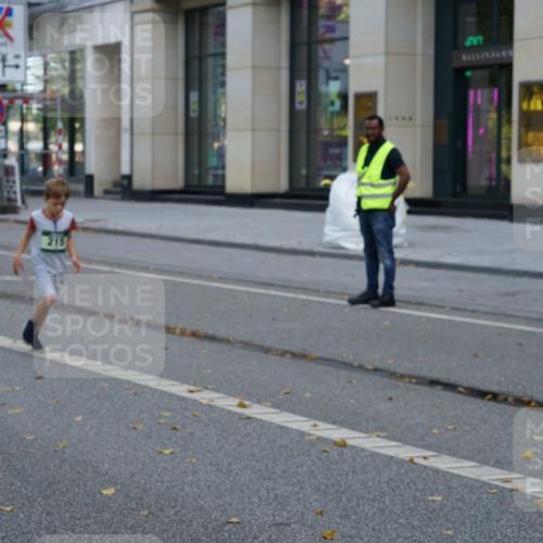 07.09.2025 - BARMER Alsterlauf Yannick Fuchs http://msf.ph/oto/8830297 07.09.2025 10:50:44 Laufen 36, 94, 4, 215 meine-sportfotos.de