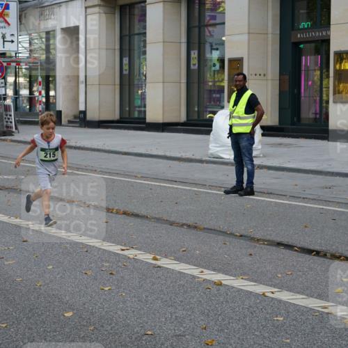 07.09.2025 - BARMER Alsterlauf Yannick Fuchs http://msf.ph/oto/8830298 07.09.2025 10:50:44 Laufen 194, 215 meine-sportfotos.de