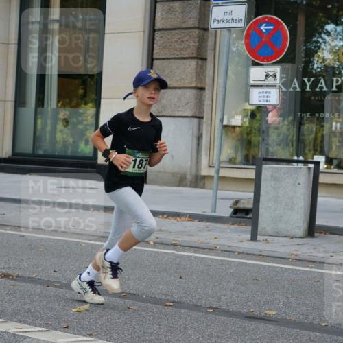 07.09.2025 - BARMER Alsterlauf Yannick Fuchs http://msf.ph/oto/8830302 07.09.2025 10:50:48 Laufen 187, 17, 19, 25 meine-sportfotos.de