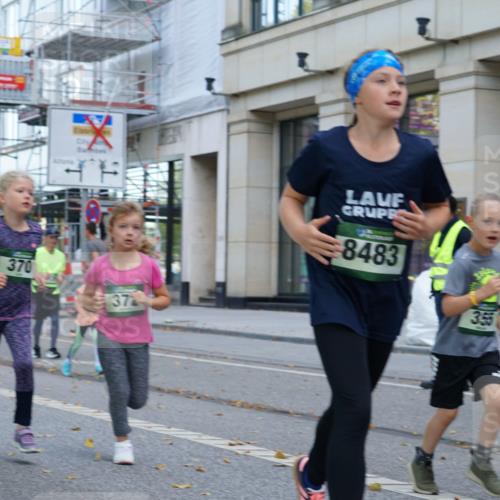 07.09.2025 - BARMER Alsterlauf Yannick Fuchs http://msf.ph/oto/8830326 07.09.2025 10:50:55 Laufen 370, 37, 8483, 355 meine-sportfotos.de