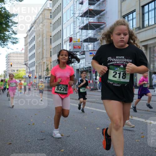 07.09.2025 - BARMER Alsterlauf Yannick Fuchs http://msf.ph/oto/8830342 07.09.2025 10:50:59 Laufen 362, 8220, 198, 218, 821 meine-sportfotos.de
