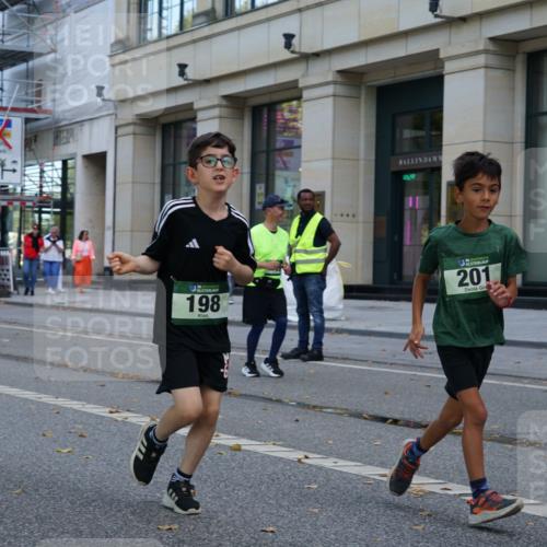 07.09.2025 - BARMER Alsterlauf Yannick Fuchs http://msf.ph/oto/8830348 07.09.2025 10:51:00 Laufen 88, 198, 201 meine-sportfotos.de