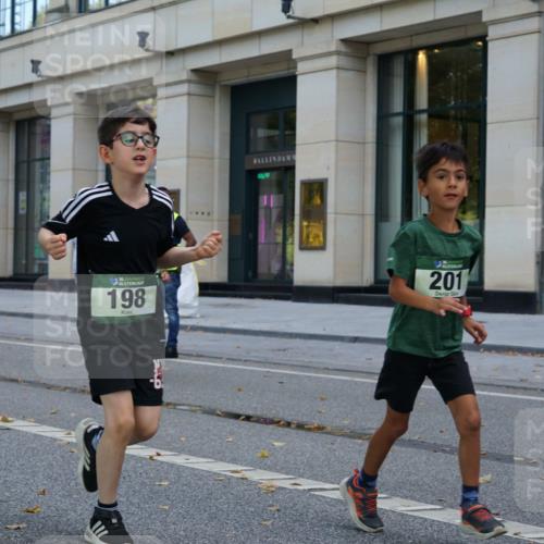 07.09.2025 - BARMER Alsterlauf Yannick Fuchs http://msf.ph/oto/8830350 07.09.2025 10:51:01 Laufen 36, 198, 201 meine-sportfotos.de