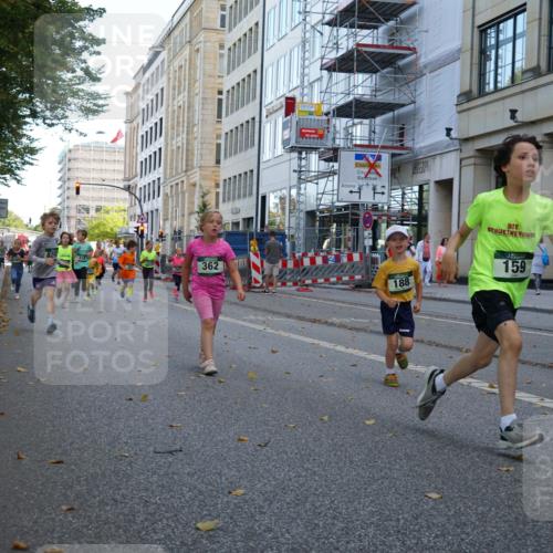 07.09.2025 - BARMER Alsterlauf Yannick Fuchs http://msf.ph/oto/8830352 07.09.2025 10:51:01 Laufen 829, 410, 362, 188, 159, 4129 meine-sportfotos.de