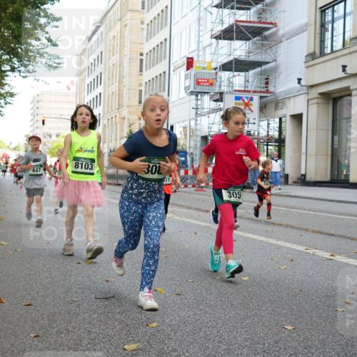 07.09.2025 - BARMER Alsterlauf Yannick Fuchs http://msf.ph/oto/8830384 07.09.2025 10:51:10 Laufen 8103, 447, 308, 305, 321 meine-sportfotos.de
