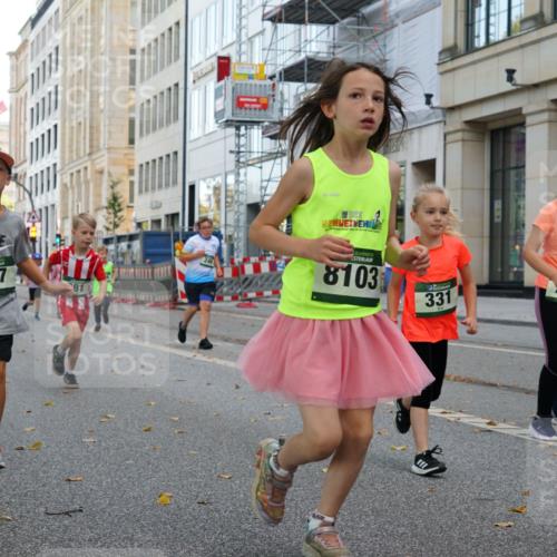 07.09.2025 - BARMER Alsterlauf Yannick Fuchs http://msf.ph/oto/8830392 07.09.2025 10:51:11 Laufen 447, 81, 8103, 331, 243 meine-sportfotos.de