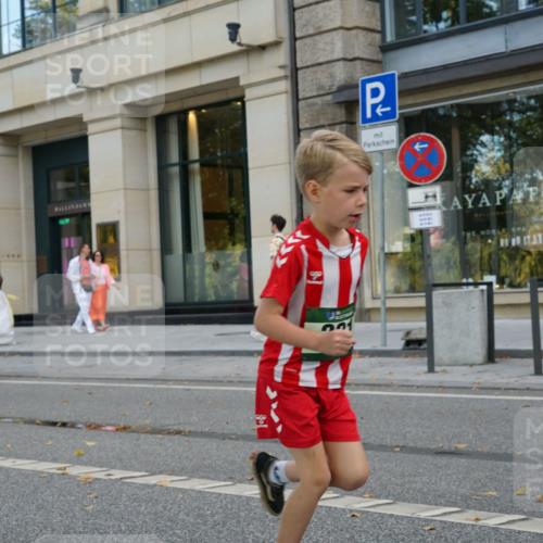 07.09.2025 - BARMER Alsterlauf Yannick Fuchs http://msf.ph/oto/8830402 07.09.2025 10:51:14 Laufen 201 meine-sportfotos.de