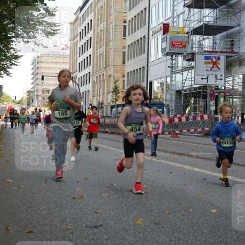 07.09.2025 - BARMER Alsterlauf Yannick Fuchs http://msf.ph/oto/8830417 07.09.2025 10:51:19 Laufen 185, 333, 249, 176, 454, 8055, 304 meine-sportfotos.de