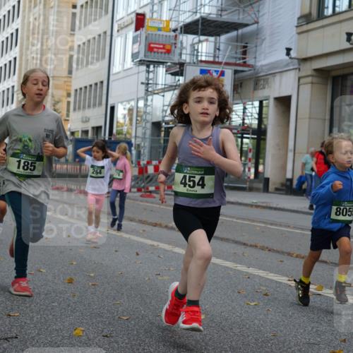 07.09.2025 - BARMER Alsterlauf Yannick Fuchs http://msf.ph/oto/8830421 07.09.2025 10:51:20 Laufen 278, 185, 264, 176, 136, 454, 8055, 304 meine-sportfotos.de