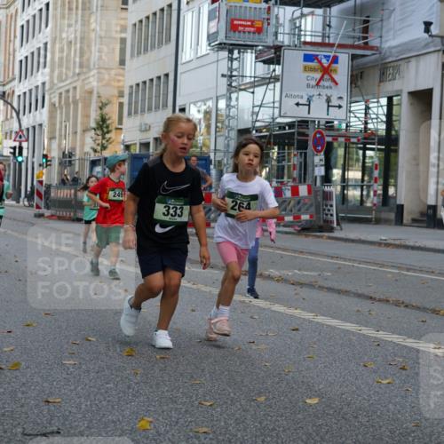 07.09.2025 - BARMER Alsterlauf Yannick Fuchs http://msf.ph/oto/8830428 07.09.2025 10:51:22 Laufen 8278, 249, 333, 264, 400 meine-sportfotos.de