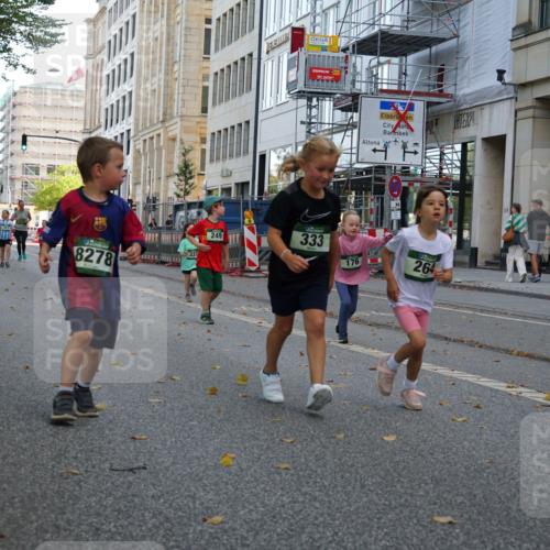 07.09.2025 - BARMER Alsterlauf Yannick Fuchs http://msf.ph/oto/8830430 07.09.2025 10:51:22 Laufen 8278, 337, 249, 333, 176, 264 meine-sportfotos.de