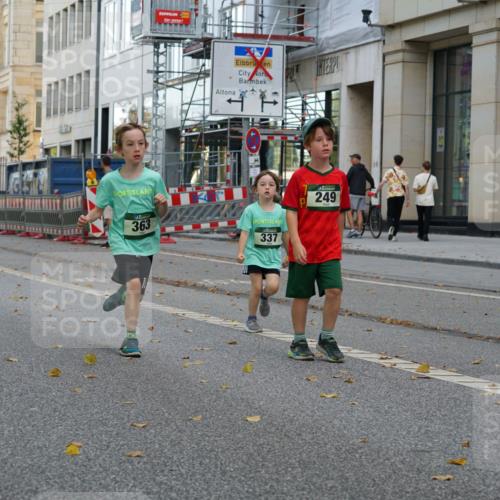 07.09.2025 - BARMER Alsterlauf Yannick Fuchs http://msf.ph/oto/8830443 07.09.2025 10:51:26 Laufen 363, 337, 249 meine-sportfotos.de