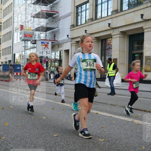 07.09.2025 - BARMER Alsterlauf Yannick Fuchs http://msf.ph/oto/8830475 07.09.2025 10:51:35 Laufen 183, 294, 361, 233 meine-sportfotos.de