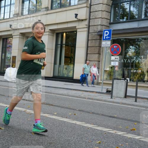 07.09.2025 - BARMER Alsterlauf Yannick Fuchs http://msf.ph/oto/8830489 07.09.2025 10:51:39 Laufen 783 meine-sportfotos.de