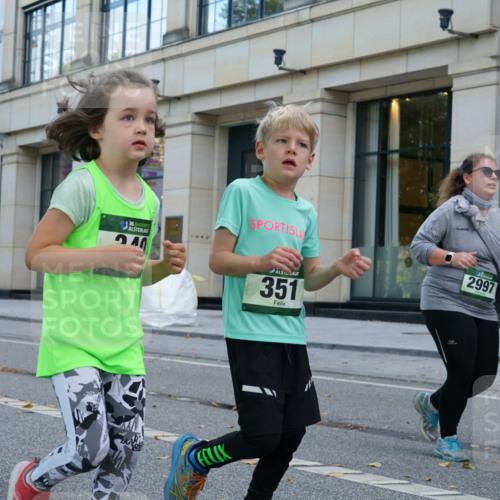 07.09.2025 - BARMER Alsterlauf Yannick Fuchs http://msf.ph/oto/8830503 07.09.2025 10:51:58 Laufen 36, 40, 351, 2997 meine-sportfotos.de