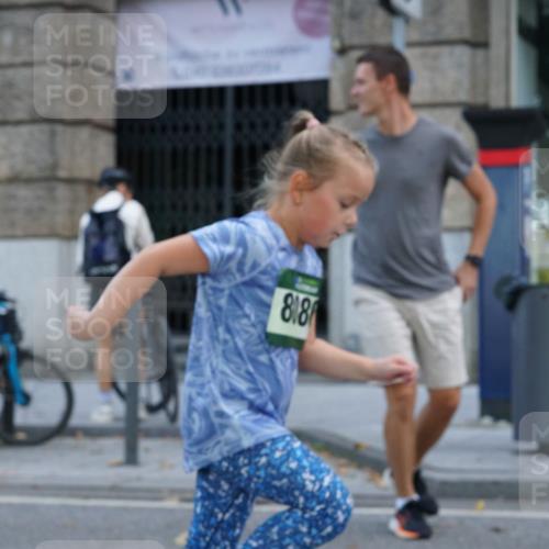 07.09.2025 - BARMER Alsterlauf Yannick Fuchs http://msf.ph/oto/8830528 07.09.2025 10:52:11 Laufen 818 meine-sportfotos.de