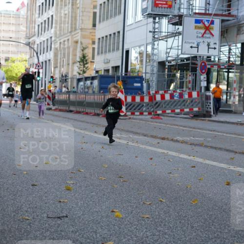 07.09.2025 - BARMER Alsterlauf Yannick Fuchs http://msf.ph/oto/8830530 07.09.2025 10:52:13 Laufen 448 meine-sportfotos.de