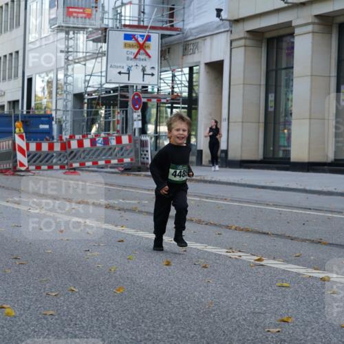07.09.2025 - BARMER Alsterlauf Yannick Fuchs http://msf.ph/oto/8830536 07.09.2025 10:52:15 Laufen 448, 80 meine-sportfotos.de