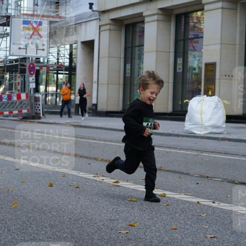 07.09.2025 - BARMER Alsterlauf Yannick Fuchs http://msf.ph/oto/8830537 07.09.2025 10:52:15 Laufen 448, 150 meine-sportfotos.de