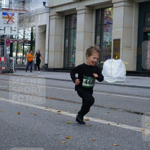 07.09.2025 - BARMER Alsterlauf Yannick Fuchs http://msf.ph/oto/8830538 07.09.2025 10:52:16 Laufen 4485, 150 meine-sportfotos.de