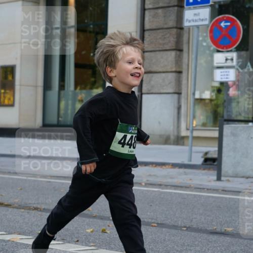 07.09.2025 - BARMER Alsterlauf Yannick Fuchs http://msf.ph/oto/8830546 07.09.2025 10:52:17 Laufen 36, 448 meine-sportfotos.de