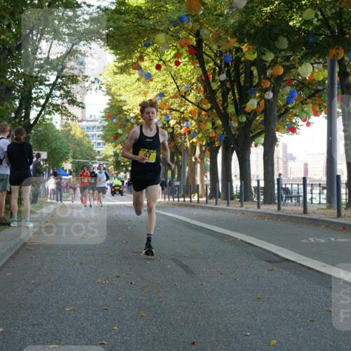 07.09.2025 - BARMER Alsterlauf Yannick Fuchs http://msf.ph/oto/8830586 07.09.2025 11:00:39 Laufen 13, 67 meine-sportfotos.de