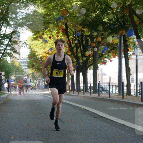 07.09.2025 - BARMER Alsterlauf Yannick Fuchs http://msf.ph/oto/8830591 07.09.2025 11:00:40 Laufen 67 meine-sportfotos.de
