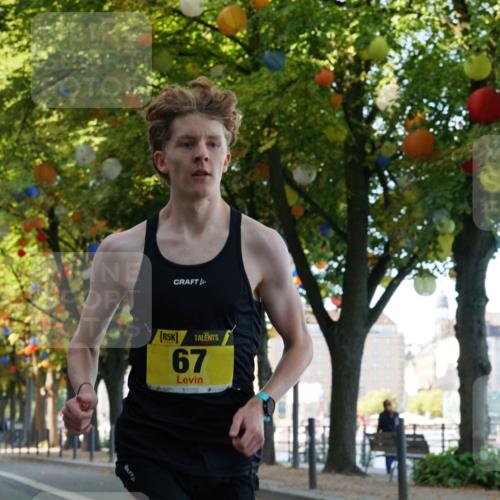07.09.2025 - BARMER Alsterlauf Yannick Fuchs http://msf.ph/oto/8830596 07.09.2025 11:00:40 Laufen 5, 67 meine-sportfotos.de