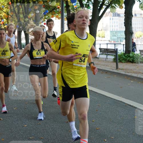07.09.2025 - BARMER Alsterlauf Yannick Fuchs http://msf.ph/oto/8830627 07.09.2025 11:00:50 Laufen 66, 61, 54 meine-sportfotos.de