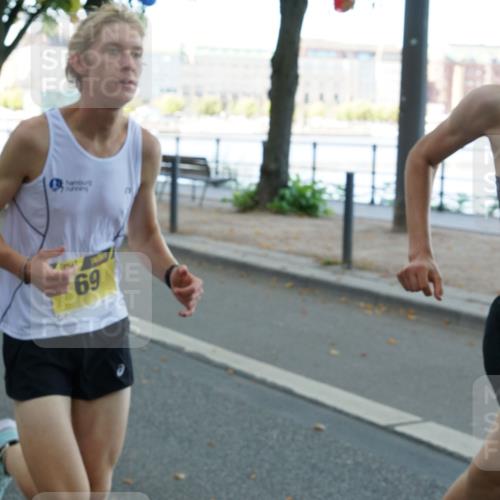 07.09.2025 - BARMER Alsterlauf Yannick Fuchs http://msf.ph/oto/8830640 07.09.2025 11:00:51 Laufen 59, 69 meine-sportfotos.de