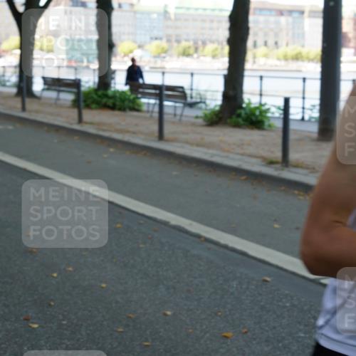 07.09.2025 - BARMER Alsterlauf Yannick Fuchs http://msf.ph/oto/8830642 07.09.2025 11:00:52 Laufen 9 meine-sportfotos.de