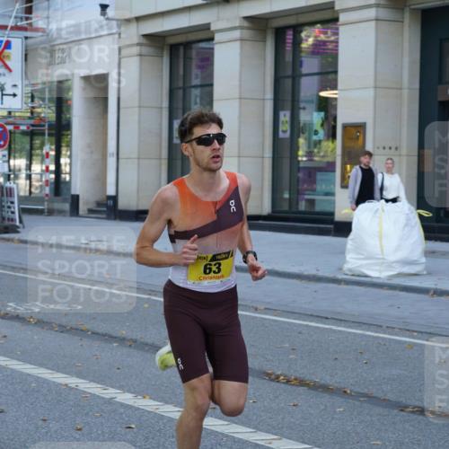 07.09.2025 - BARMER Alsterlauf Yannick Fuchs http://msf.ph/oto/8830661 07.09.2025 11:01:15 Laufen 63 meine-sportfotos.de