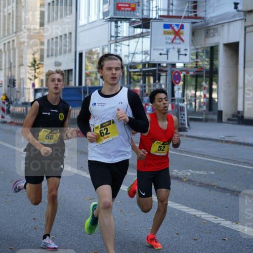 07.09.2025 - BARMER Alsterlauf Yannick Fuchs http://msf.ph/oto/8830677 07.09.2025 11:01:33 Laufen 68, 62, 52 meine-sportfotos.de