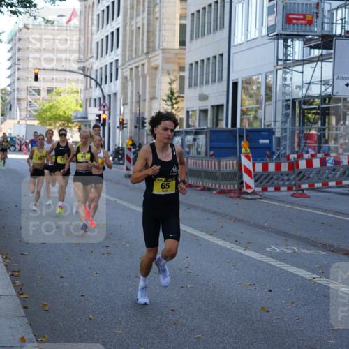 07.09.2025 - BARMER Alsterlauf Yannick Fuchs http://msf.ph/oto/8830684 07.09.2025 11:01:36 Laufen 61, 65 meine-sportfotos.de
