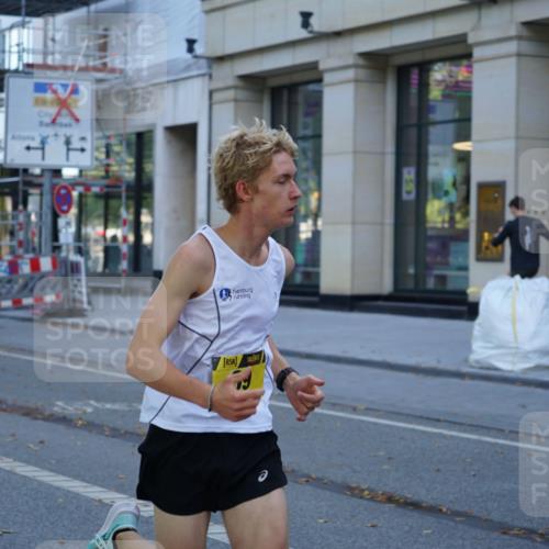 07.09.2025 - BARMER Alsterlauf Yannick Fuchs http://msf.ph/oto/8830702 07.09.2025 11:01:40 Laufen  meine-sportfotos.de