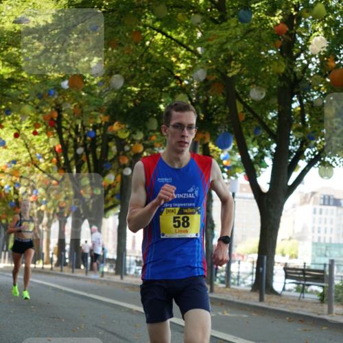 07.09.2025 - BARMER Alsterlauf Yannick Fuchs http://msf.ph/oto/8830779 07.09.2025 11:04:27 Laufen 5, 58 meine-sportfotos.de