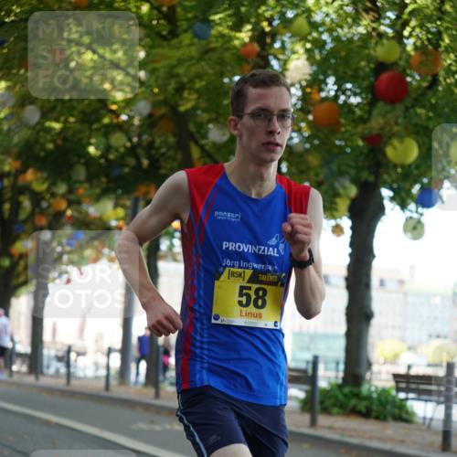 07.09.2025 - BARMER Alsterlauf Yannick Fuchs http://msf.ph/oto/8830781 07.09.2025 11:04:27 Laufen 5, 58 meine-sportfotos.de