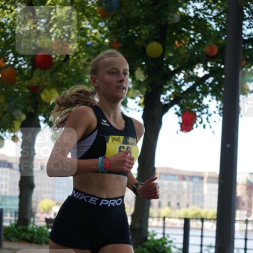07.09.2025 - BARMER Alsterlauf Yannick Fuchs http://msf.ph/oto/8830789 07.09.2025 11:04:30 Laufen 5 meine-sportfotos.de