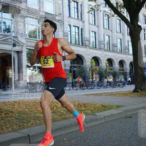 07.09.2025 - BARMER Alsterlauf Yannick Fuchs http://msf.ph/oto/8830810 07.09.2025 11:07:23 Laufen 52, 1170 meine-sportfotos.de