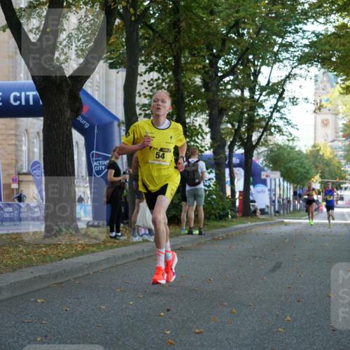 07.09.2025 - BARMER Alsterlauf Yannick Fuchs http://msf.ph/oto/8830843 07.09.2025 11:08:05 Laufen 54 meine-sportfotos.de