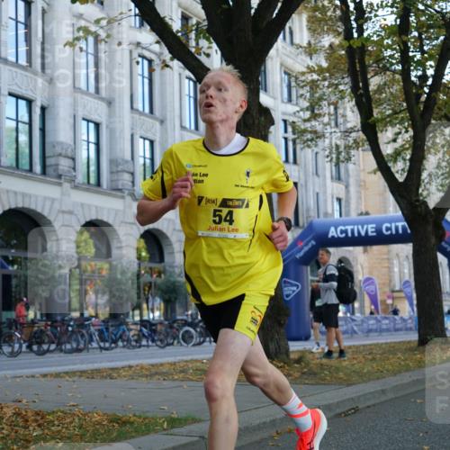 07.09.2025 - BARMER Alsterlauf Yannick Fuchs http://msf.ph/oto/8830846 07.09.2025 11:08:06 Laufen 5, 54 meine-sportfotos.de