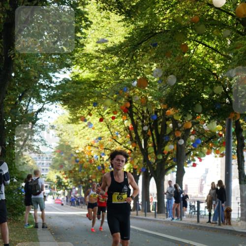 07.09.2025 - BARMER Alsterlauf Yannick Fuchs http://msf.ph/oto/8830885 07.09.2025 11:10:39 Laufen 65 meine-sportfotos.de